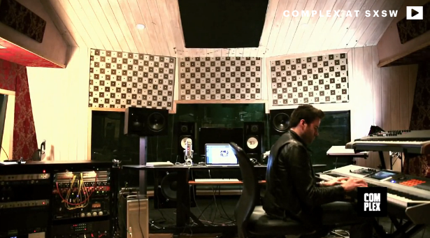 Gareth Emery Goes Off The Grid to Produce New Track