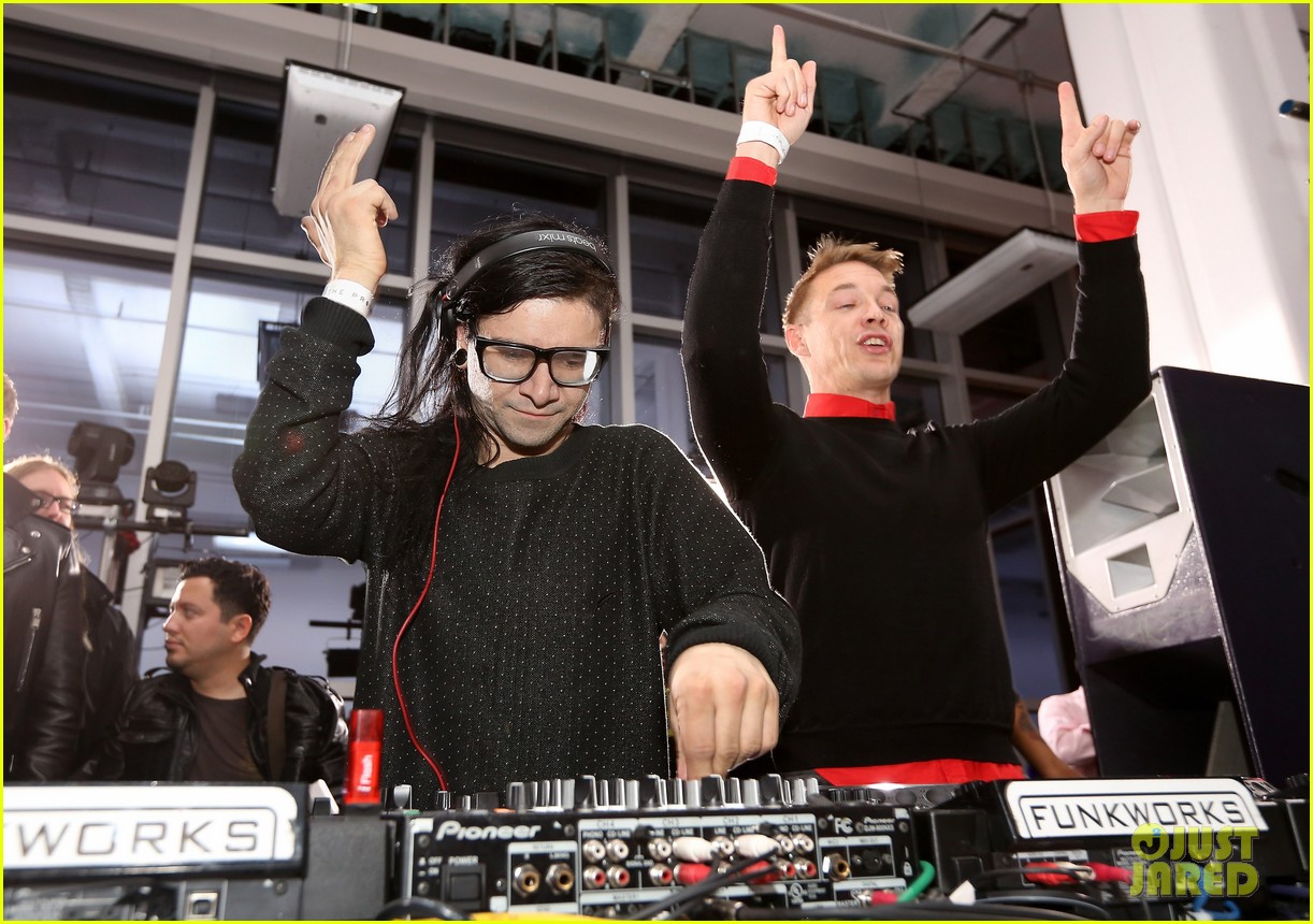 skrillex-diplo-jack-u-ultra-music-festival-full-set