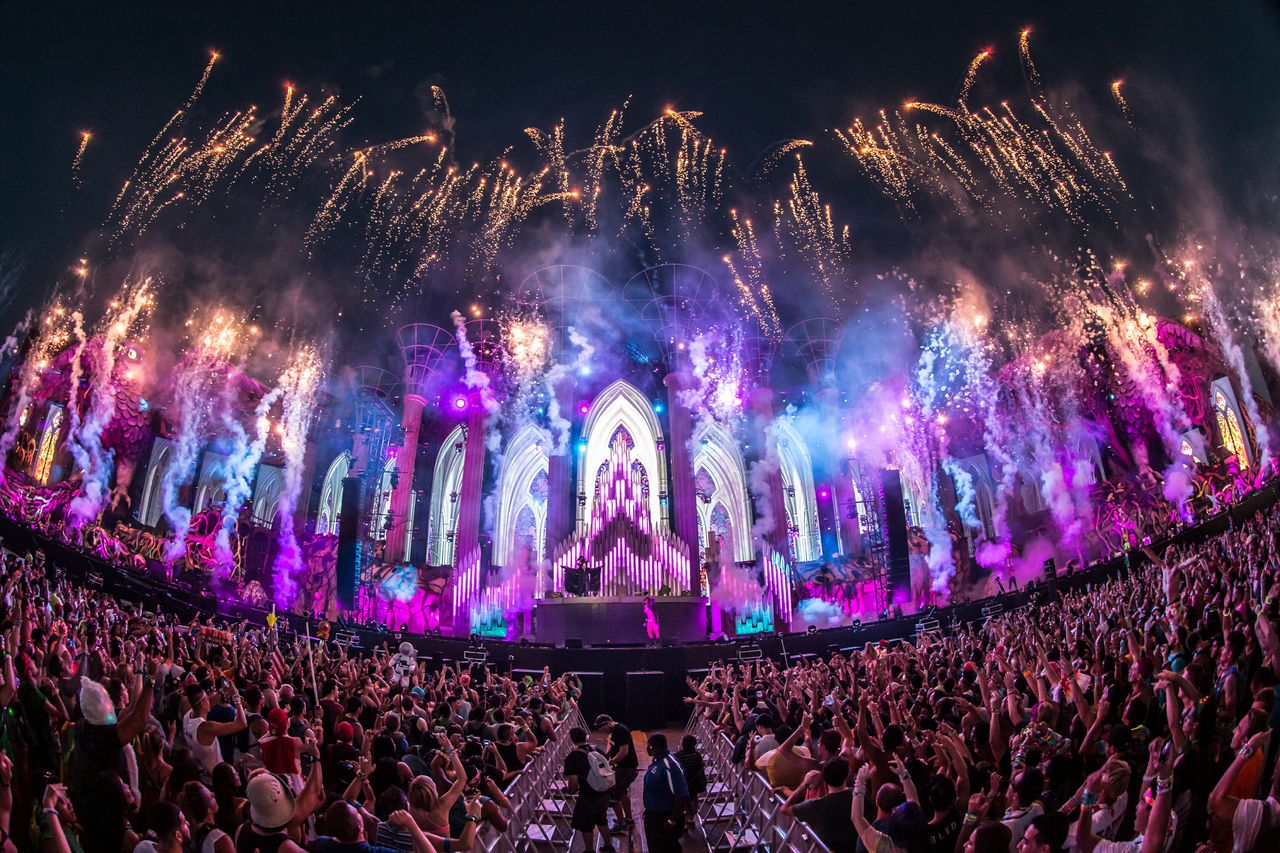 edc-electric-daisy-carnival-live-sets-las-vegas-livesets-edm-2014