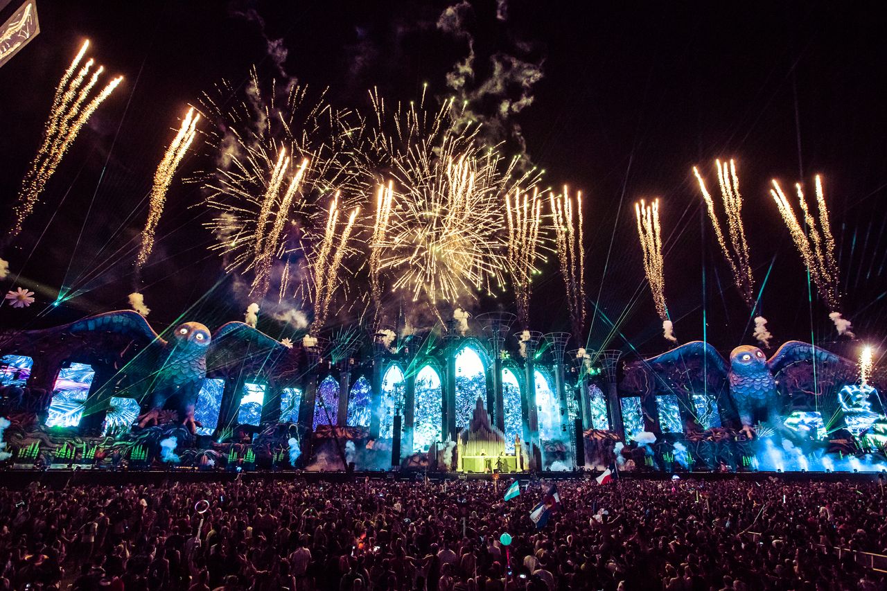 edc-electric-daisy-carnival-live-stream-broadcast-day-3-2014-edm