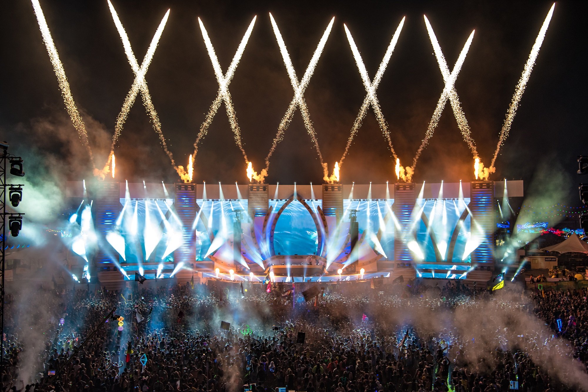 edc las vegas cosmicmeadow