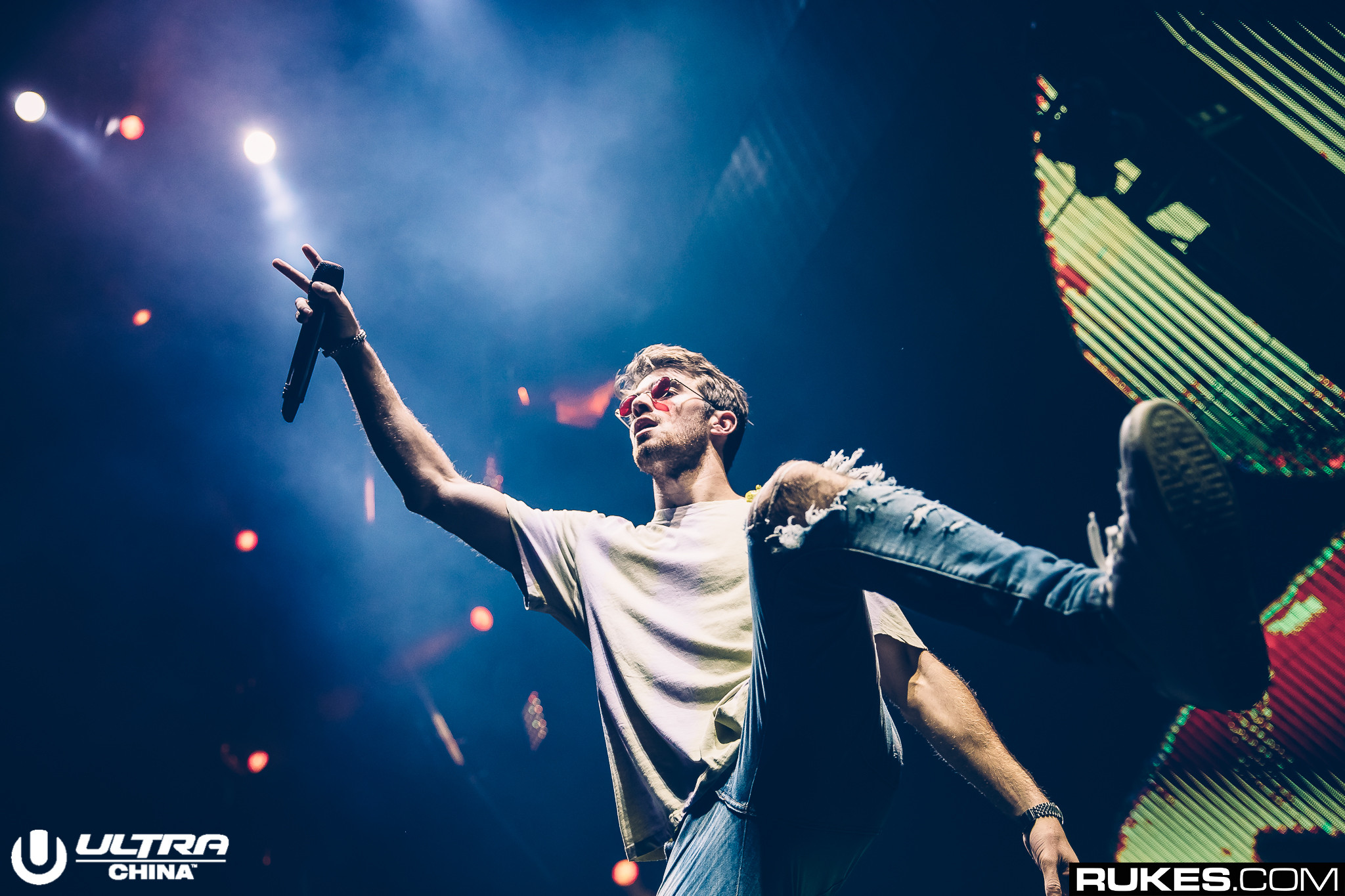 the chainsmokers