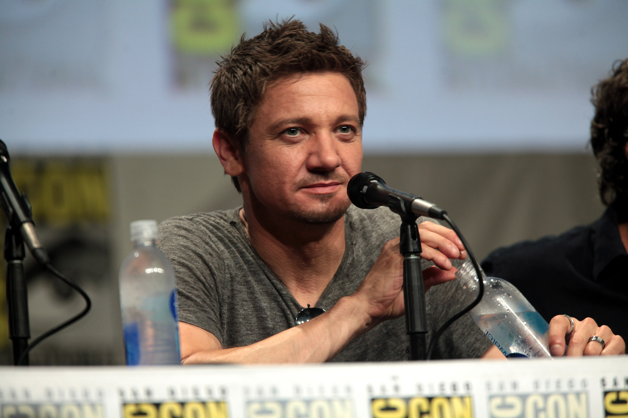 jeremy renner