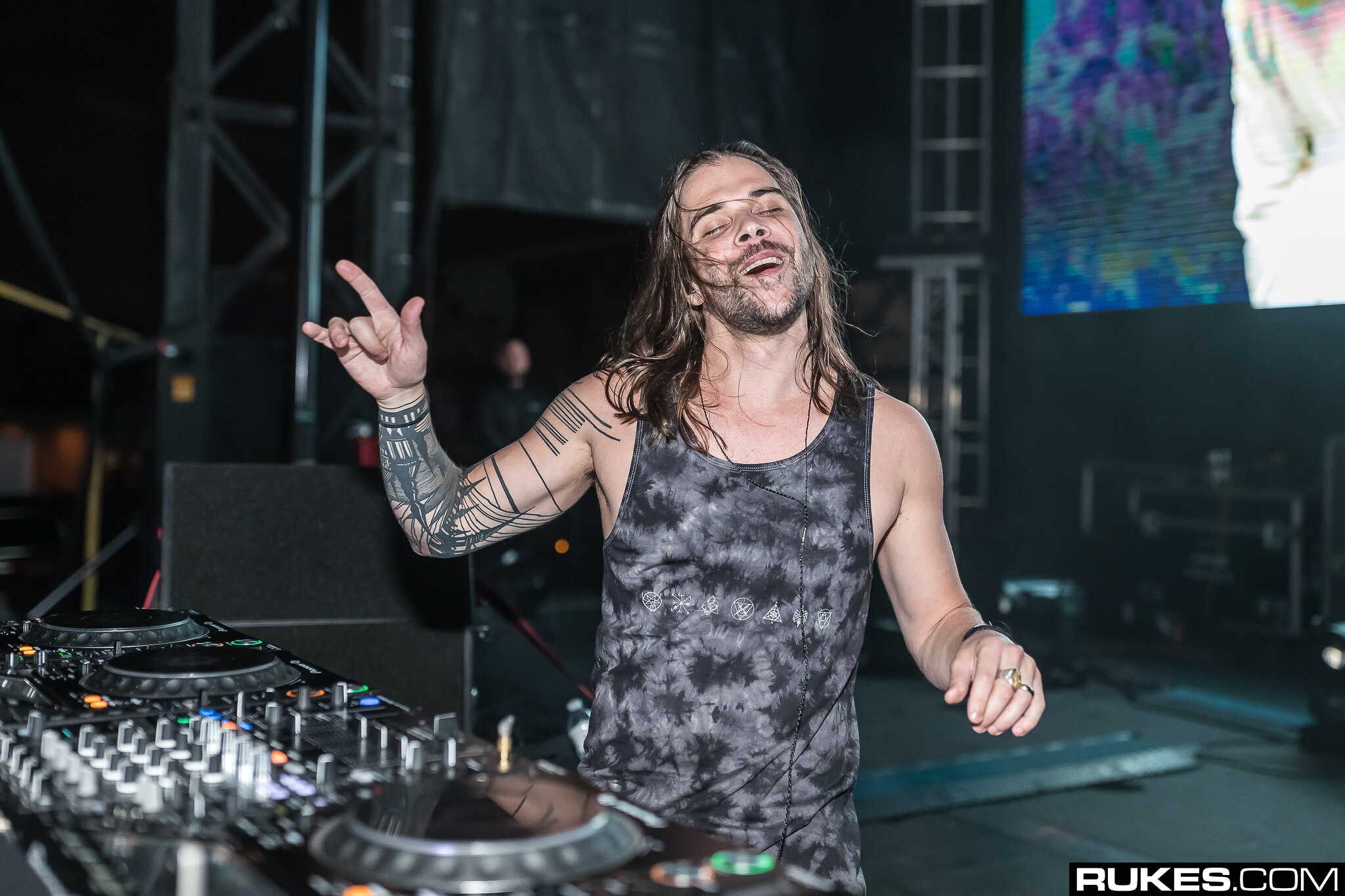 seven lions