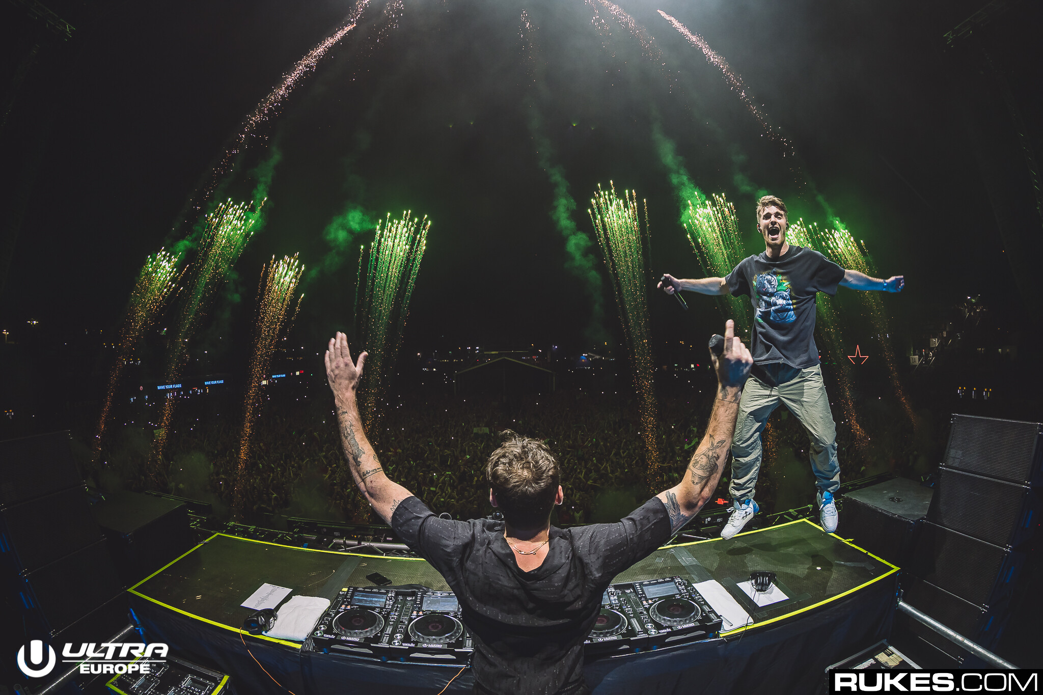 the chainsmokers